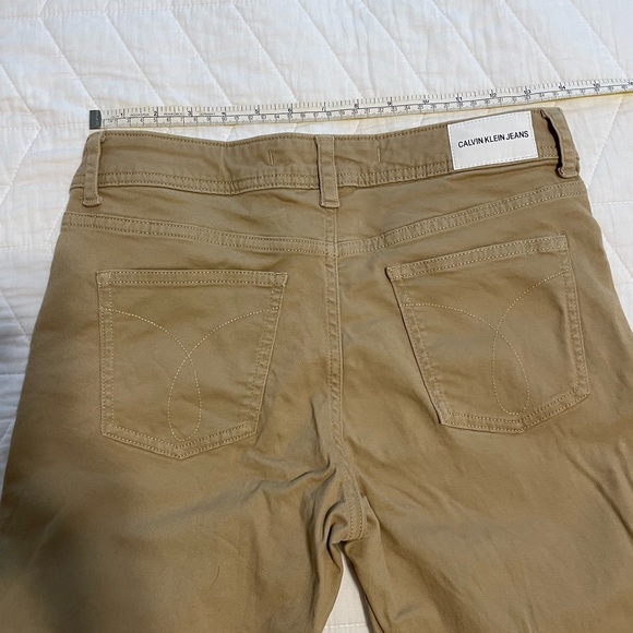 Calvin Klein Jeans khaki cropped pants - Picture 2 of 4